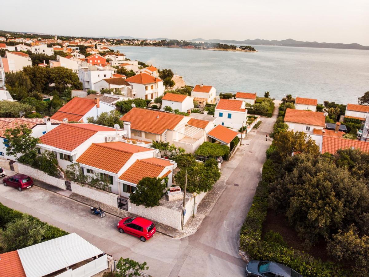 Apartments Summer Touch Petrcane Exterior foto