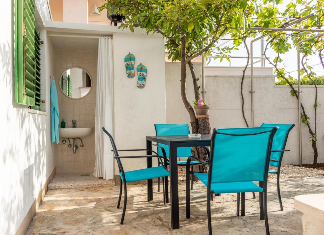 Apartments Summer Touch Petrcane Exterior foto