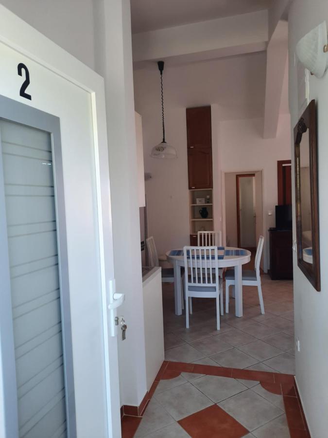 Apartments Summer Touch Petrcane Exterior foto